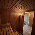 ヴィラ Sauna & サン・タドレッス